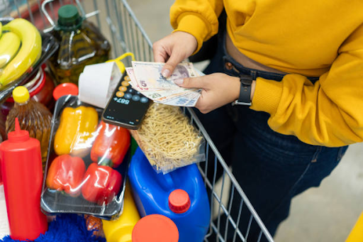 How to Save Money on Grocery Shopping How to Save Money on Grocery ShoppingÂ