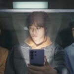 Samsung shows off new display tech that adds a privacy screen to apps and notifications Samsung shows off new display tech that adds a privacy screen to apps and notifications