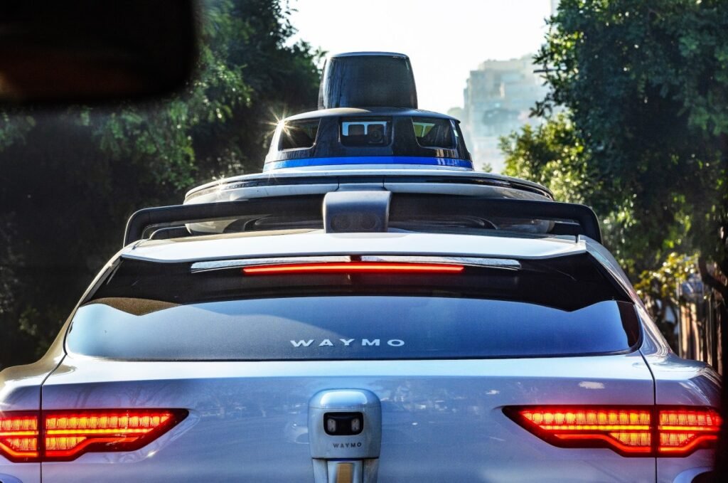 Waymo robotaxis are now operating in 10 US cities Waymo robotaxis are now operating in 10 US cities