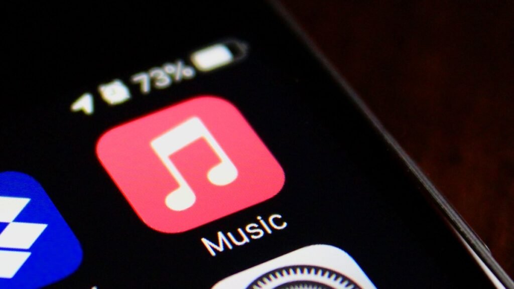 Apple Music to add Transparency Tags to distinguish AI music, says report